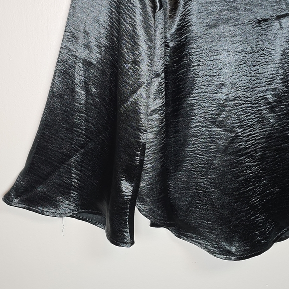 Ava & Viv Women's Black Satin V-Neck Top Long Bell Sleeves 2X Glam Whimsigoth - Picture 4 of 15